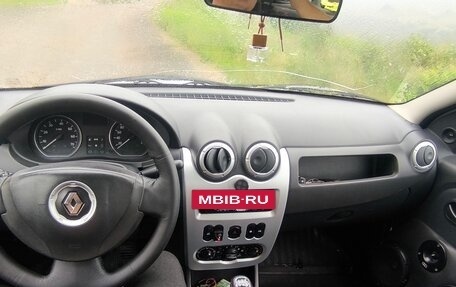 Renault Logan I, 2013 год, 400 000 рублей, 5 фотография