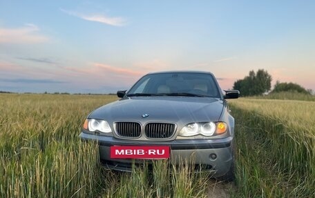 BMW 3 серия, 2003 год, 750 000 рублей, 11 фотография