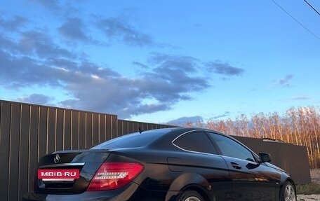 Mercedes-Benz C-Класс, 2012 год, 1 390 000 рублей, 2 фотография