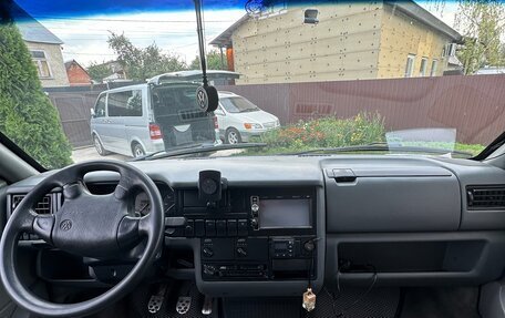 Volkswagen Multivan T4, 1995 год, 1 000 000 рублей, 5 фотография