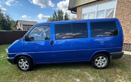 Volkswagen Multivan T4, 1995 год, 1 000 000 рублей, 2 фотография