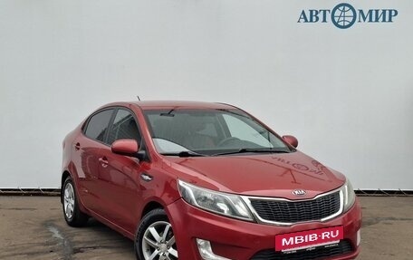KIA Rio III рестайлинг, 2013 год, 820 000 рублей, 3 фотография