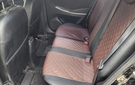 Hyundai Solaris II рестайлинг, 2015 год, 832 000 рублей, 4 фотография