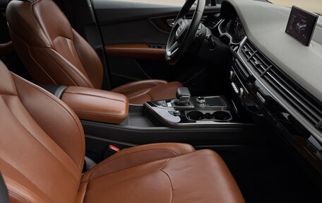 Audi Q7, 2015 год, 4 000 000 рублей, 27 фотография
