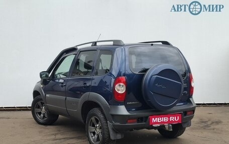 Chevrolet Niva I рестайлинг, 2018 год, 780 000 рублей, 7 фотография