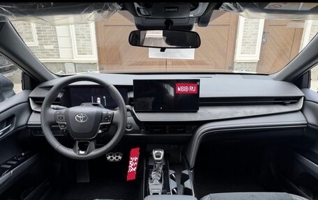 Toyota Camry, 2025 год, 4 150 000 рублей, 6 фотография