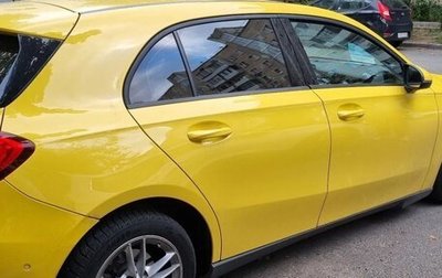Mercedes-Benz A-Класс, 2019 год, 1 990 000 рублей, 1 фотография