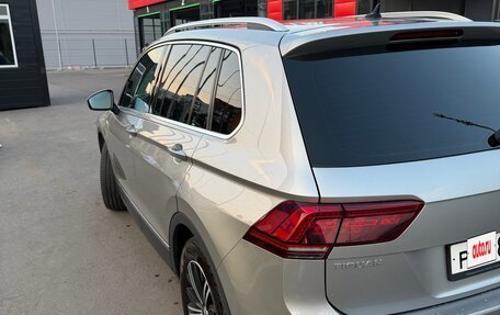 Volkswagen Tiguan II, 2018 год, 2 900 000 рублей, 10 фотография
