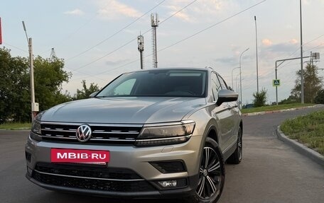Volkswagen Tiguan II, 2018 год, 2 900 000 рублей, 6 фотография
