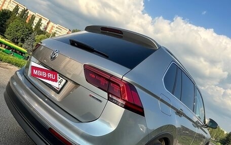 Volkswagen Tiguan II, 2018 год, 2 900 000 рублей, 4 фотография