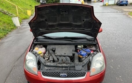 Ford Fiesta, 2006 год, 460 000 рублей, 10 фотография