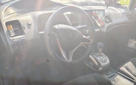 Honda Civic VIII, 2009 год, 850 000 рублей, 2 фотография