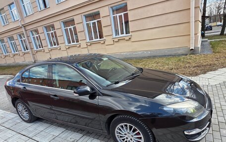 Renault Laguna III рестайлинг, 2012 год, 800 000 рублей, 12 фотография