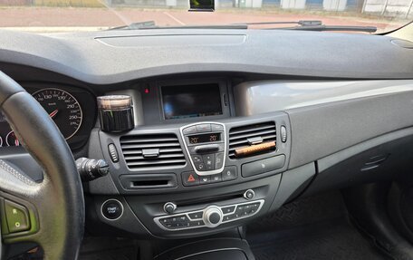 Renault Laguna III рестайлинг, 2012 год, 800 000 рублей, 19 фотография