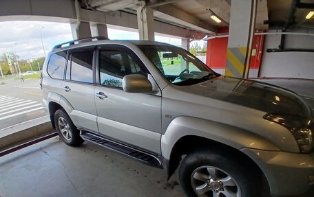 Toyota Land Cruiser Prado 120 рестайлинг, 2008 год, 3 200 000 рублей, 3 фотография