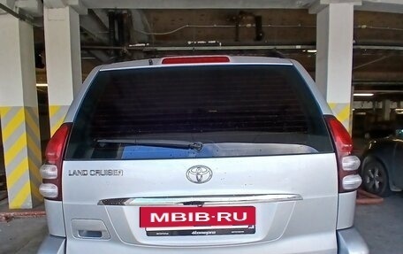 Toyota Land Cruiser Prado 120 рестайлинг, 2008 год, 3 200 000 рублей, 6 фотография