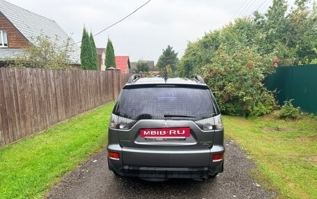 Mitsubishi Outlander III рестайлинг 3, 2011 год, 1 300 000 рублей, 5 фотография