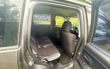 Mitsubishi Outlander III рестайлинг 3, 2011 год, 1 300 000 рублей, 12 фотография