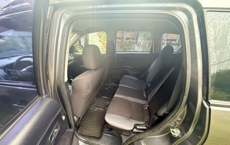 Mitsubishi Outlander III рестайлинг 3, 2011 год, 1 300 000 рублей, 14 фотография