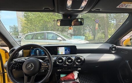 Mercedes-Benz A-Класс, 2019 год, 1 990 000 рублей, 5 фотография