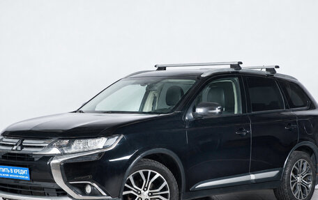 Mitsubishi Outlander III рестайлинг 3, 2016 год, 1 659 000 рублей, 4 фотография