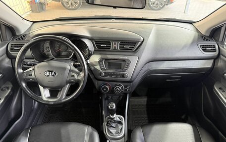 KIA Rio III рестайлинг, 2014 год, 1 049 000 рублей, 9 фотография