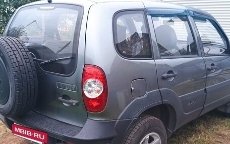 Chevrolet Niva I рестайлинг, 2009 год, 390 000 рублей, 10 фотография