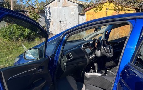 Honda Fit III, 2013 год, 860 000 рублей, 8 фотография