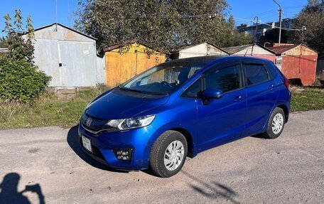 Honda Fit III, 2013 год, 860 000 рублей, 2 фотография
