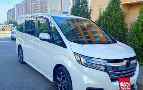 Honda Stepwgn IV, 2019 год, 2 400 000 рублей, 12 фотография