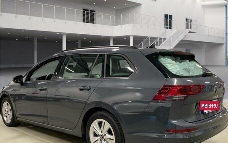 Volkswagen Golf VIII, 2022 год, 2 100 000 рублей, 3 фотография