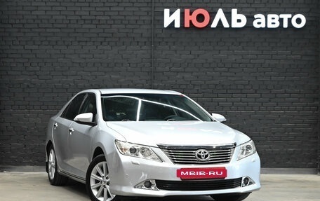 Toyota Camry, 2014 год, 1 670 000 рублей, 3 фотография