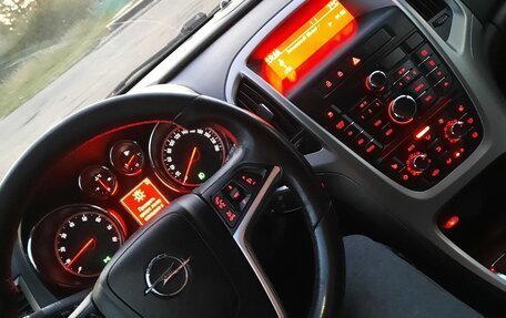 Opel Astra J, 2012 год, 450 000 рублей, 6 фотография