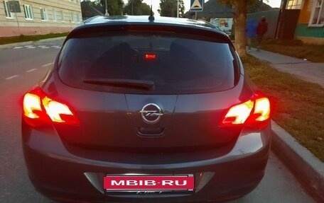 Opel Astra J, 2012 год, 450 000 рублей, 4 фотография