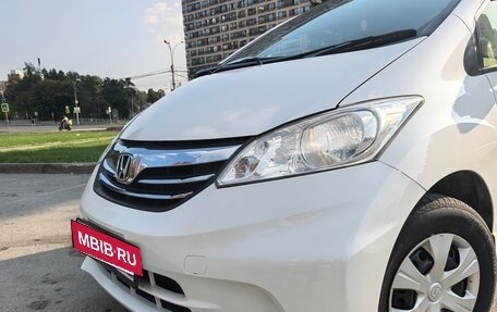 Honda Freed I, 2013 год, 1 149 000 рублей, 3 фотография
