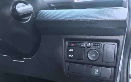 Honda Freed I, 2013 год, 1 149 000 рублей, 20 фотография