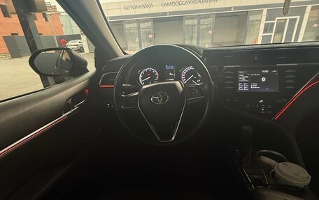 Toyota Camry, 2018 год, 2 550 000 рублей, 7 фотография