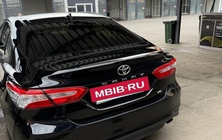 Toyota Camry, 2018 год, 2 550 000 рублей, 5 фотография