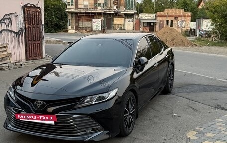 Toyota Camry, 2018 год, 2 550 000 рублей, 20 фотография