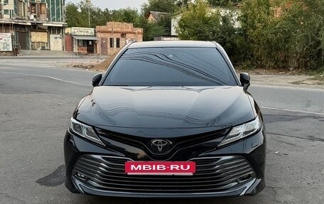 Toyota Camry, 2018 год, 2 550 000 рублей, 21 фотография