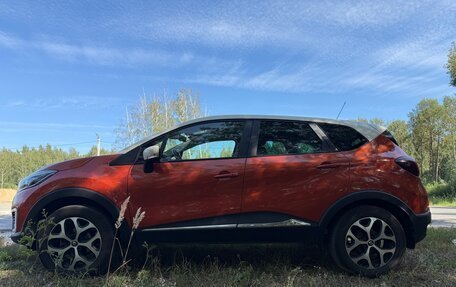 Renault Kaptur I рестайлинг, 2016 год, 1 120 000 рублей, 2 фотография