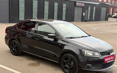 Volkswagen Polo VI (EU Market), 2012 год, 760 000 рублей, 2 фотография