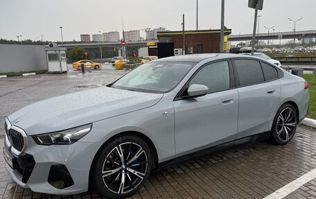 BMW 5 серия, 2023 год, 7 500 000 рублей, 2 фотография