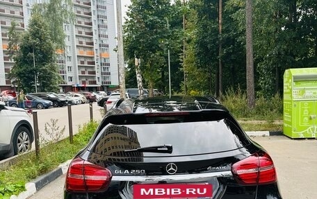 Mercedes-Benz GLA, 2018 год, 2 750 000 рублей, 3 фотография