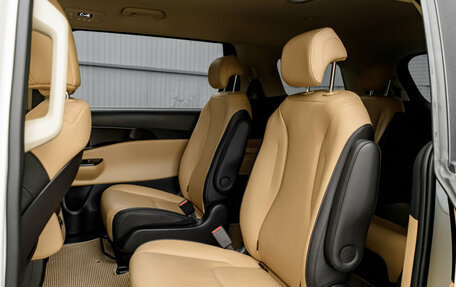 KIA Carnival, 2022 год, 4 250 000 рублей, 27 фотография