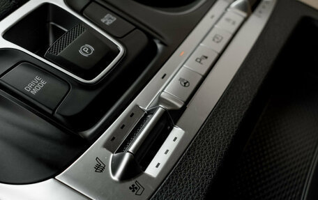 KIA Carnival, 2022 год, 4 250 000 рублей, 24 фотография