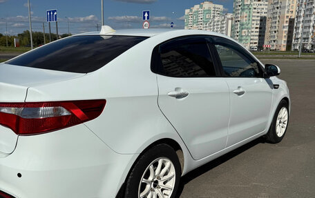 KIA Rio III рестайлинг, 2013 год, 870 000 рублей, 5 фотография
