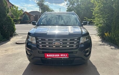 Ford Explorer VI, 2017 год, 2 400 000 рублей, 2 фотография