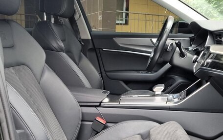 Audi A6, 2020 год, 3 870 000 рублей, 2 фотография