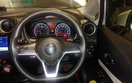 Nissan Note II рестайлинг, 2019 год, 1 000 000 рублей, 19 фотография